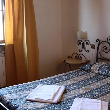 Sleeps 3 With Pool * Lajatico